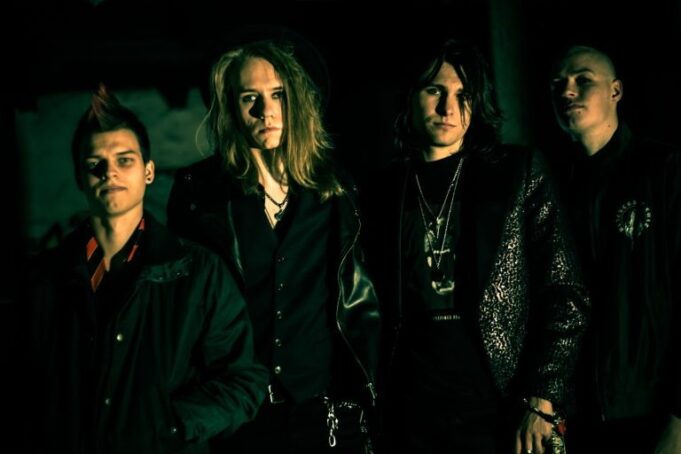 Kuvassa Rock Criminals -bändin neljä jäsentä.